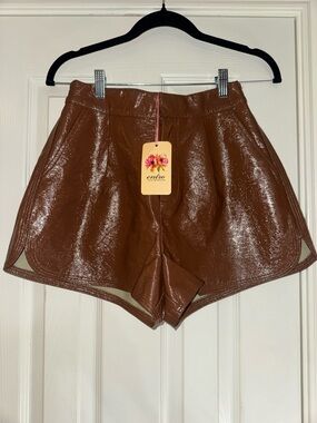 NWT entro Shiny Brown High-Waist Faux-Leather Women's Shorts
